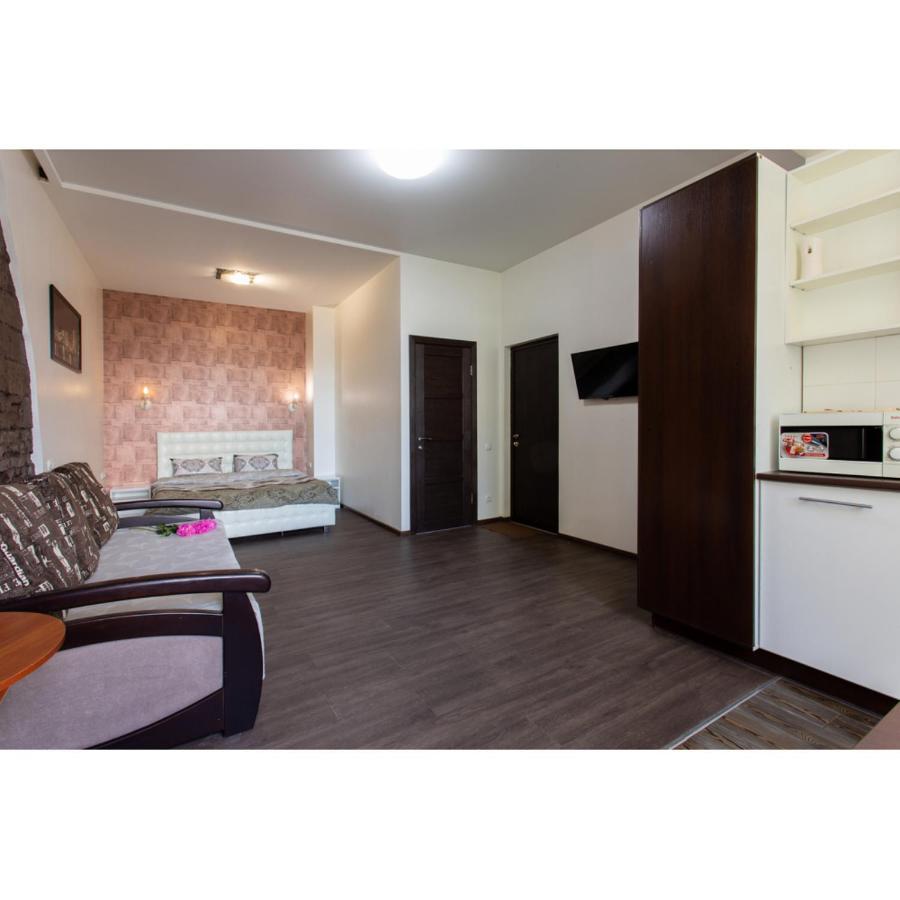 Studio Apartments In The City Center Харьков Экстерьер фото