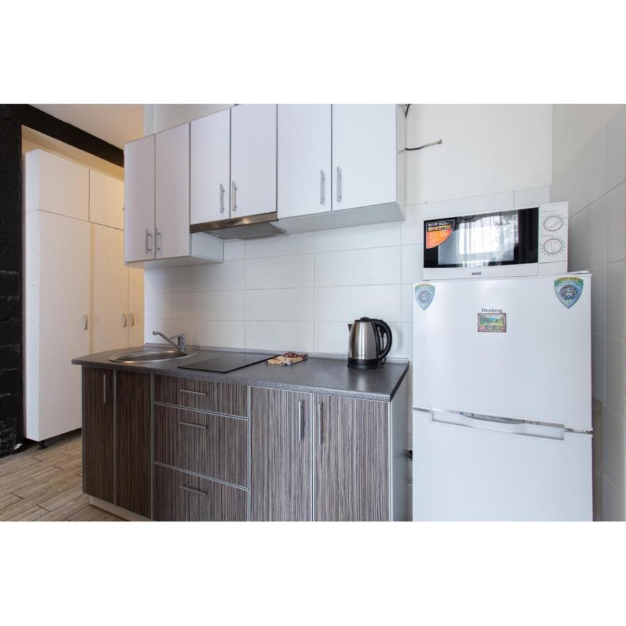 Studio Apartments In The City Center Харьков Экстерьер фото