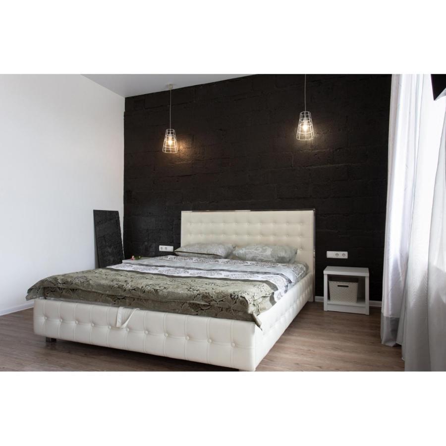 Studio Apartments In The City Center Харьков Экстерьер фото