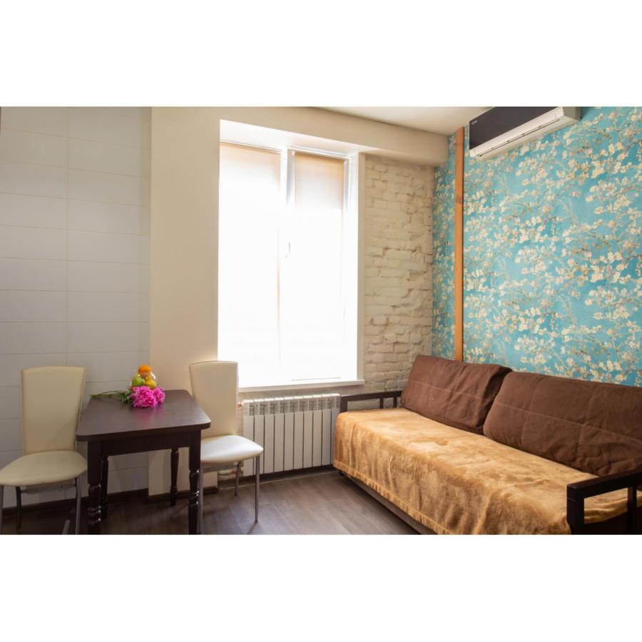 Studio Apartments In The City Center Харьков Экстерьер фото